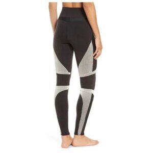 Alo Yoga Electric High Waist Leggings - Black / White Stripes - Size XS